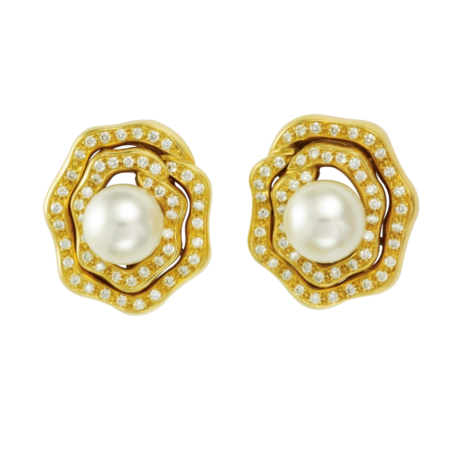 18027 Pearl and Diamond Clip on Earrings Designed & Handmade by Kaufmann de Suisse in 18kt Yellow Gold featuring 2 Akoya 10.30mm Pearls with Rose Overtone surrounded by 100 Round Brilliant Cut FVV