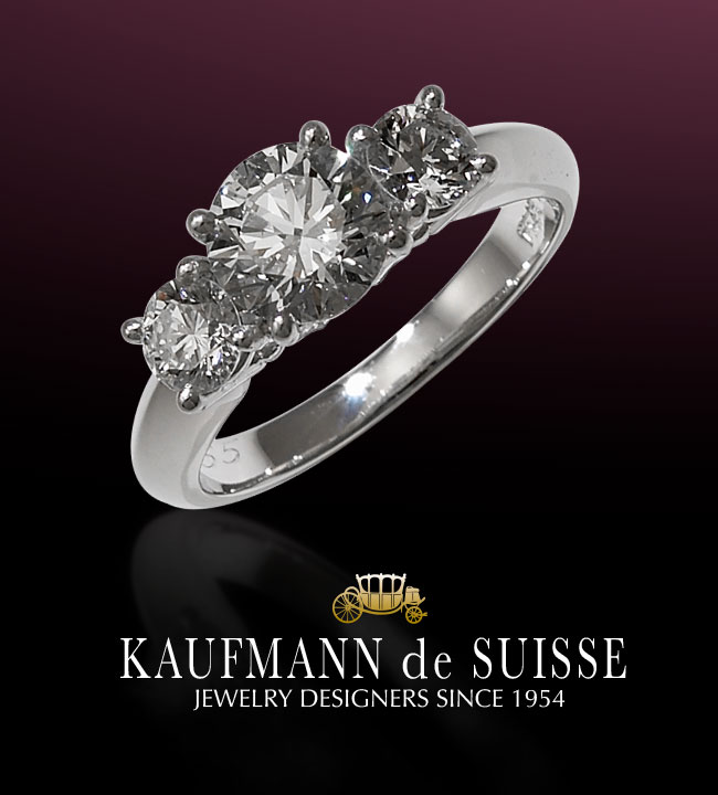 Round Diamond Engagement Ring