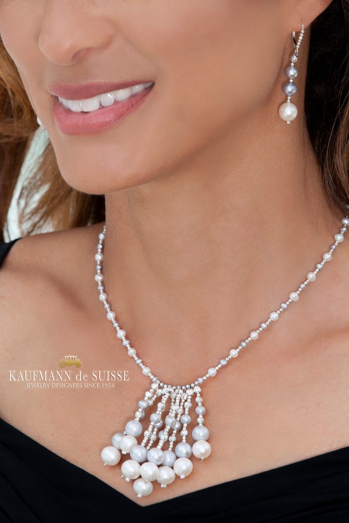 Tassel Pearl Necklace